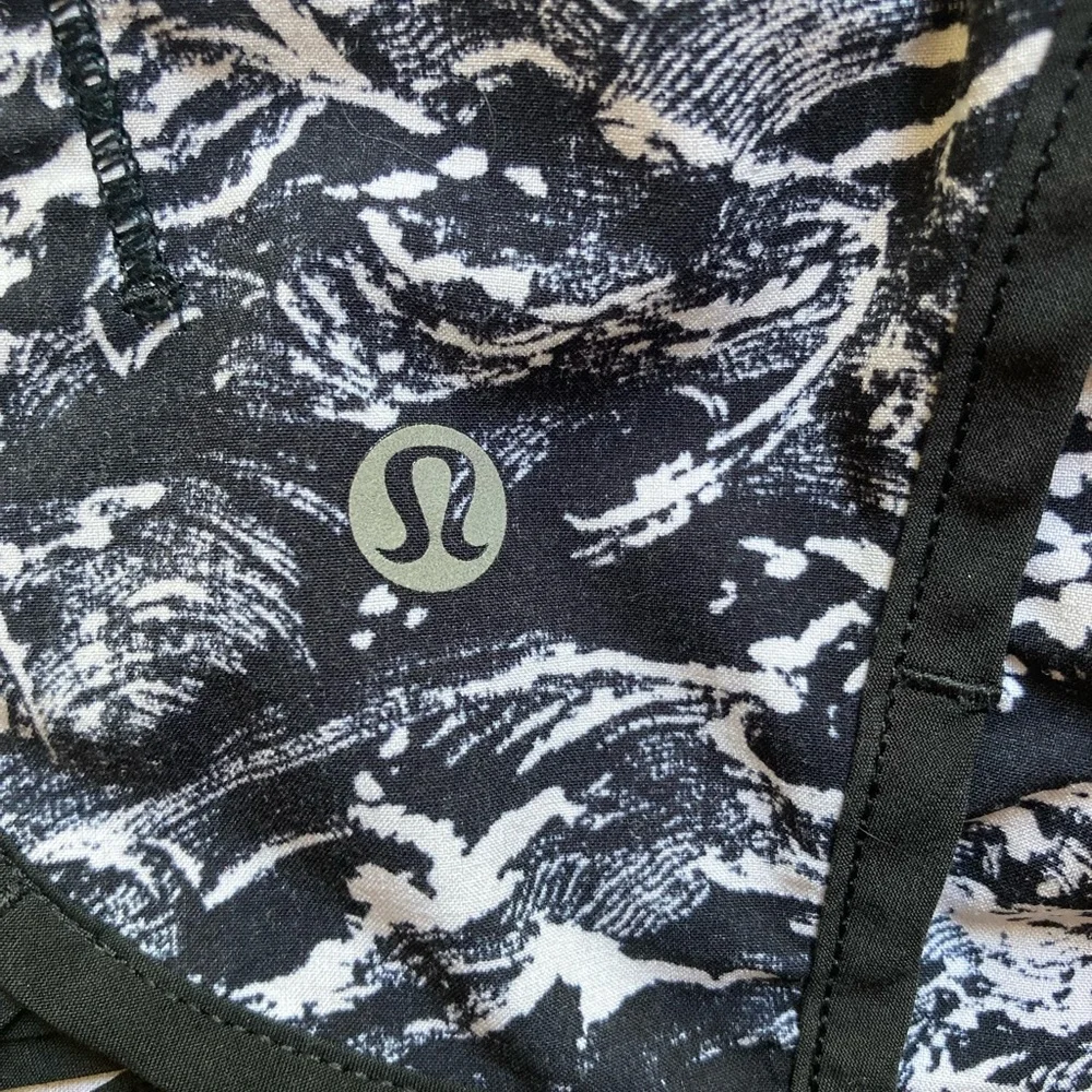 Lululemon Athletica Run Times Short size 2